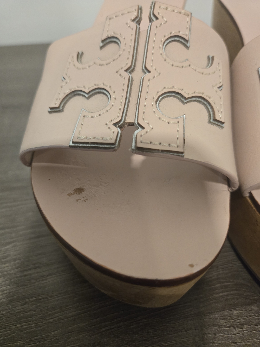 Tory Burch Women's Pink Leather Platform Slide Sandals - Picture 4 of 9